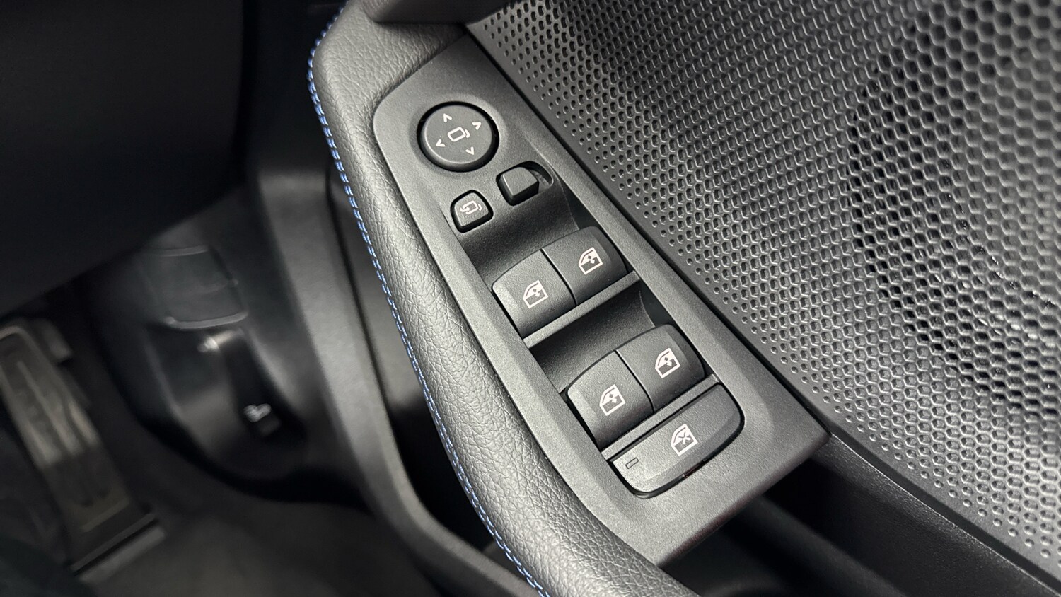 Used BMW 1 Series 2023 for sale - 76946692: Photo 30