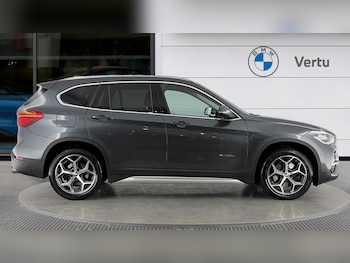 Used BMW X1 2017 for sale - 76290440: Photo 3