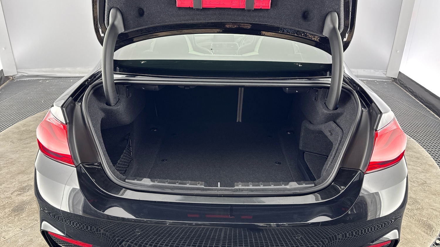 Used BMW M4 2018 for sale - 77171060: Photo 13