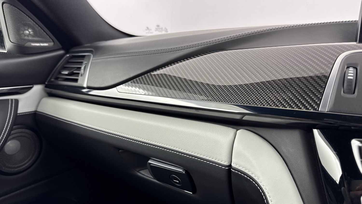 Used BMW M4 2018 for sale - 77171060: Photo 38