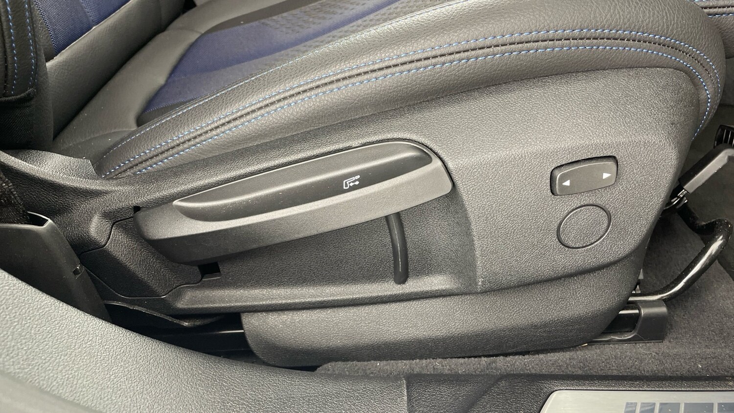 Used BMW 1 Series 2022 for sale - 76329895: Photo 49