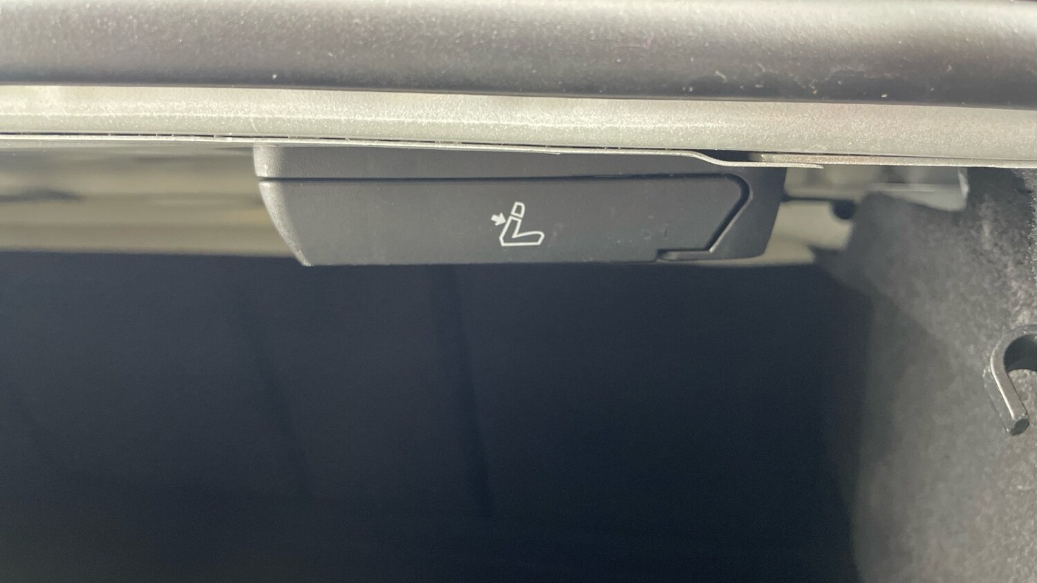 Vehicle 44