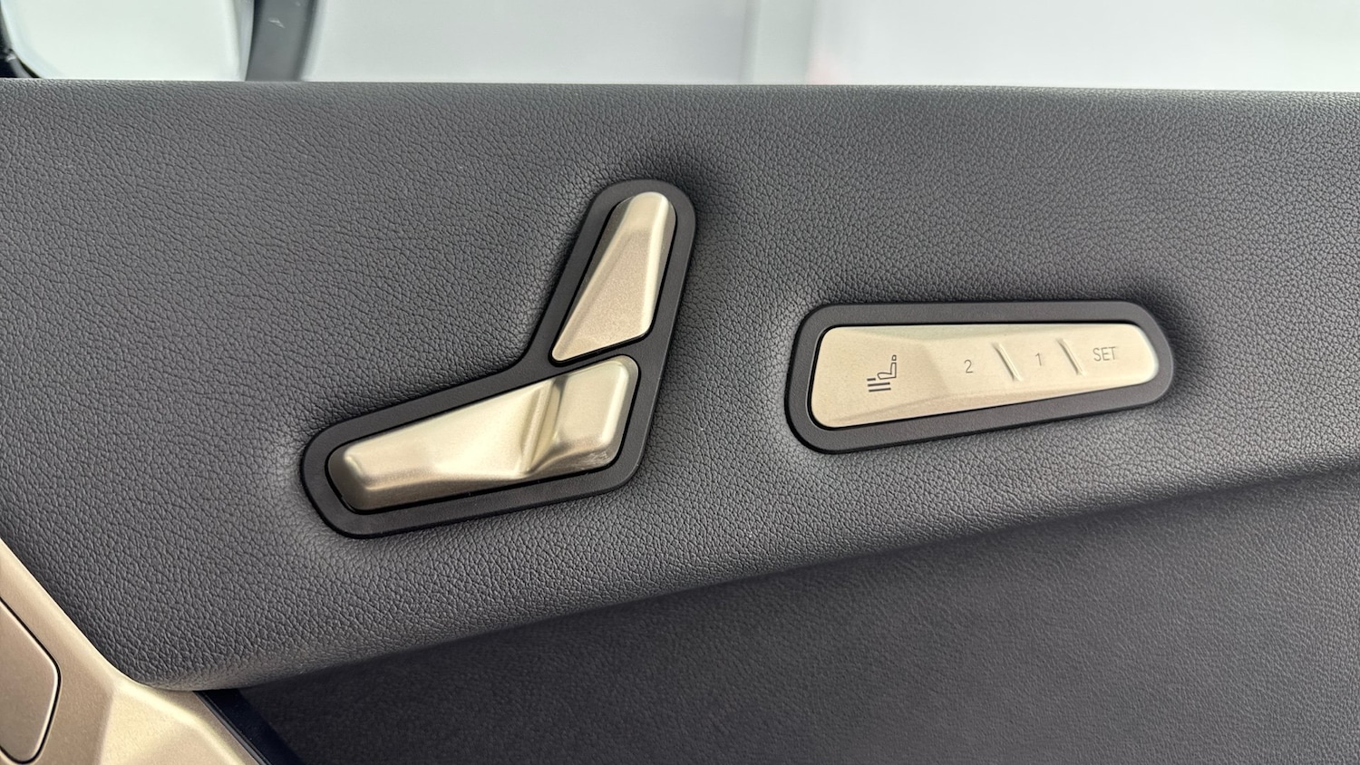 Used BMW iX 2022 for sale - 76946733: Photo 19