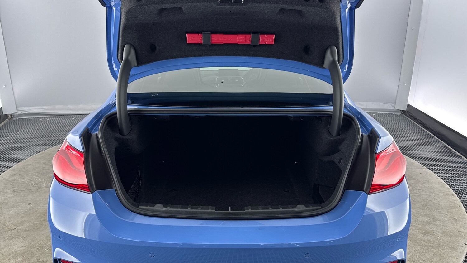 Used BMW M4 2019 for sale - 77493183: Photo 13