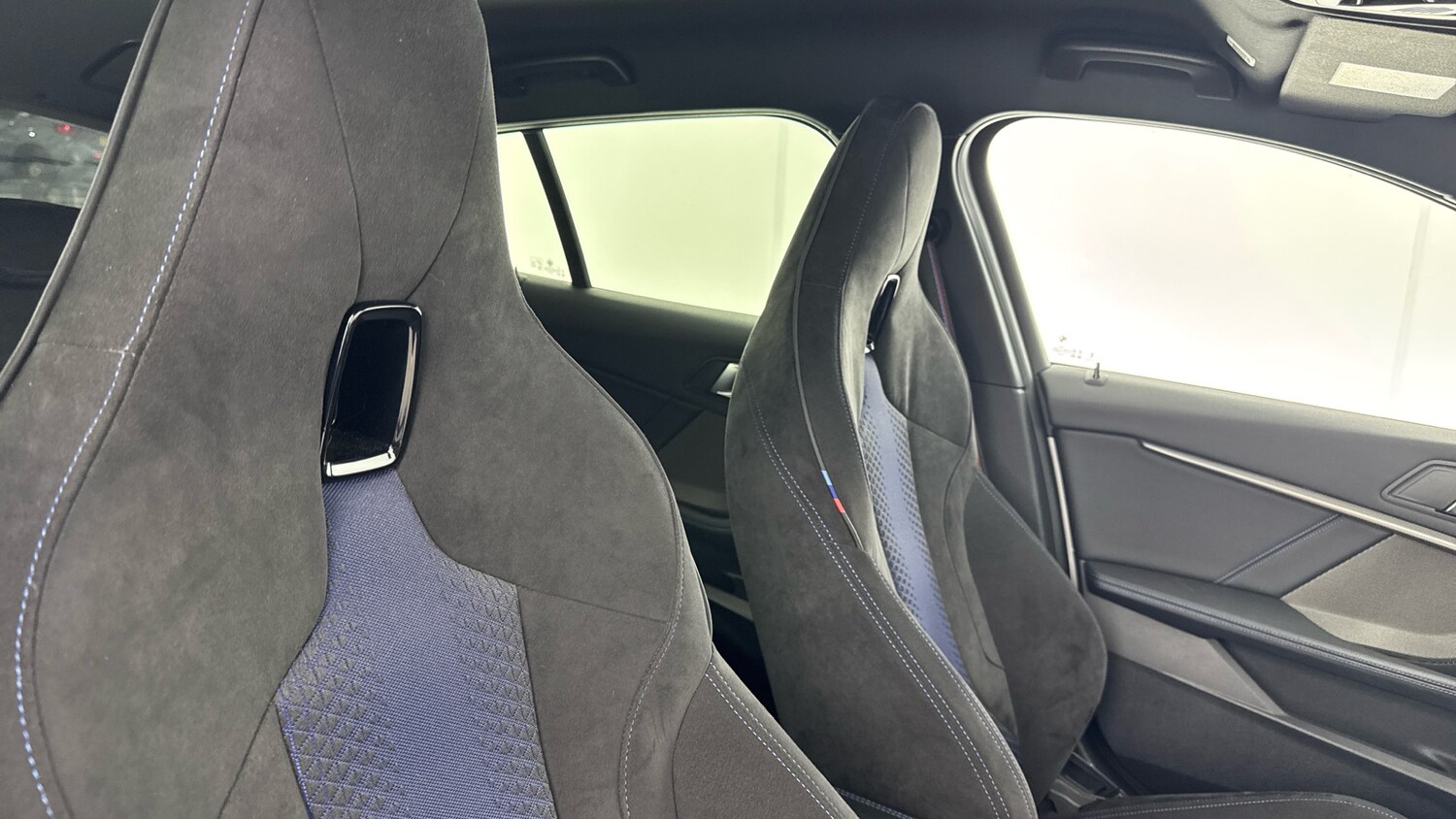 Used BMW 1 Series 2024 for sale - 77883830: Photo 31