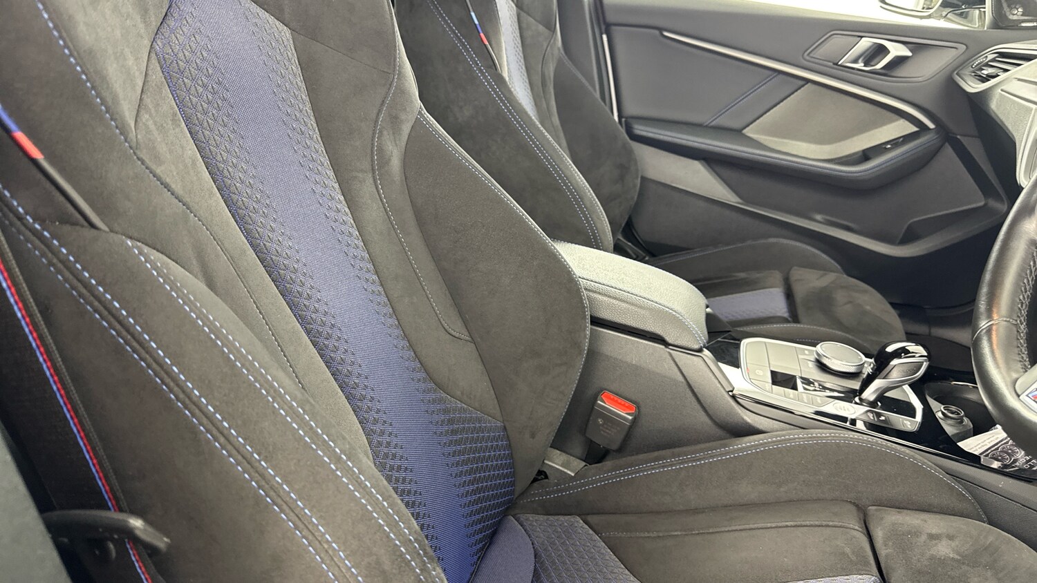 Used BMW 1 Series 2024 for sale - 77883830: Photo 32