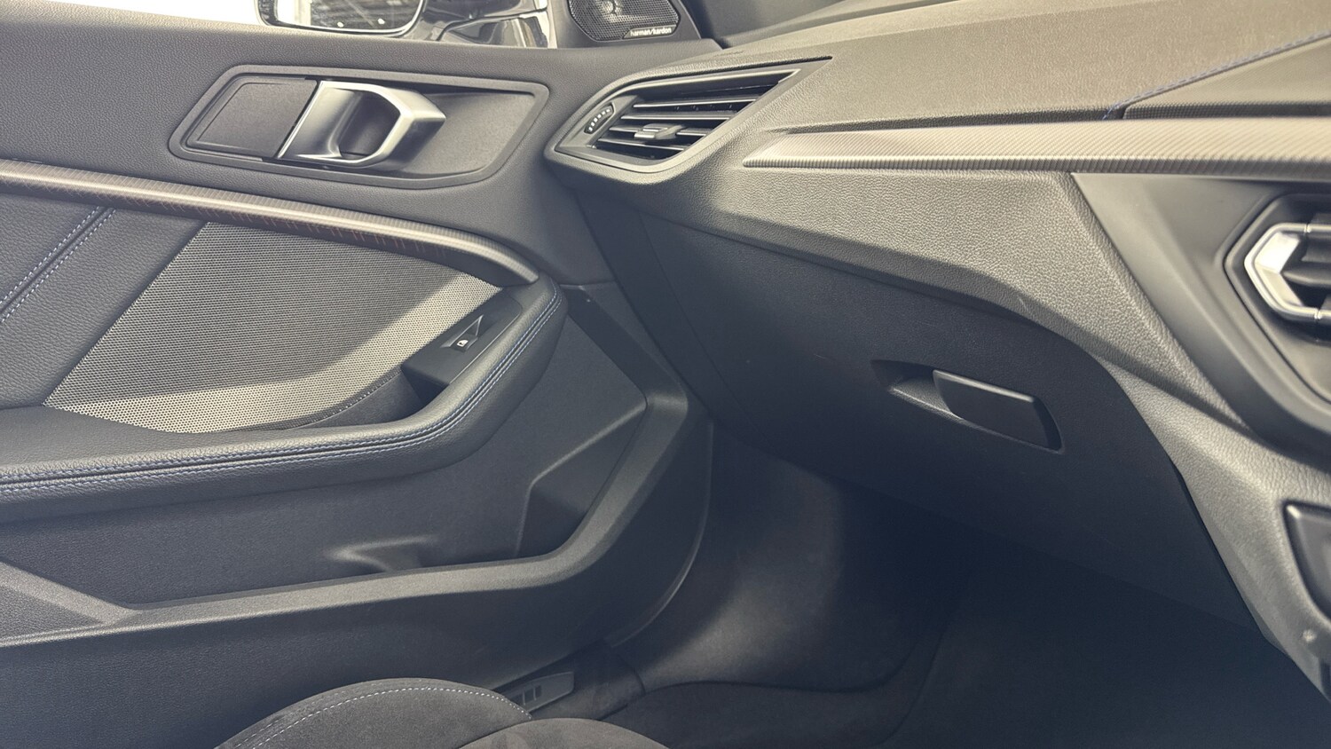 Used BMW 1 Series 2024 for sale - 77883830: Photo 38