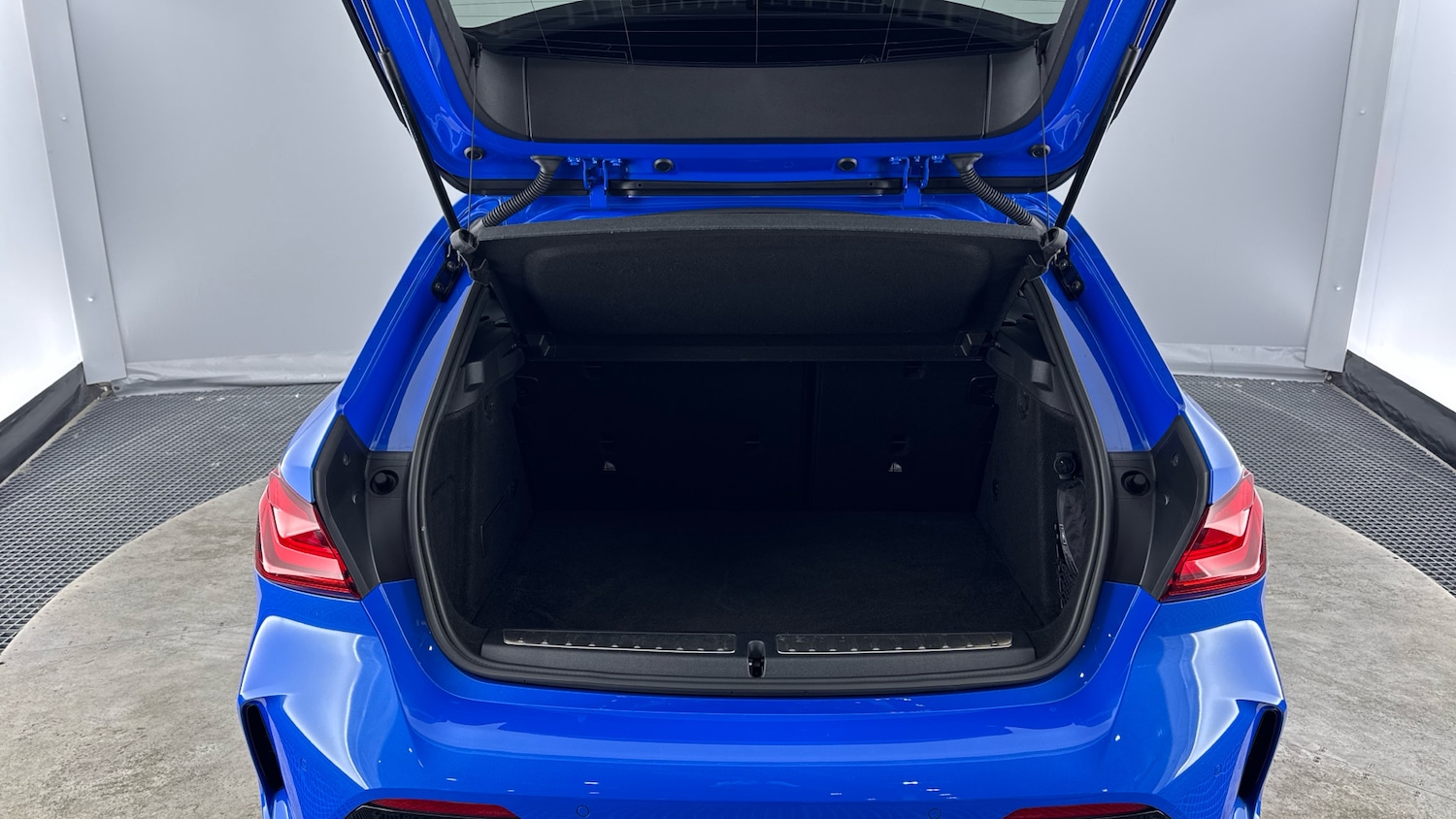 Used BMW 1 Series 2020 for sale - 76412400: Photo 13