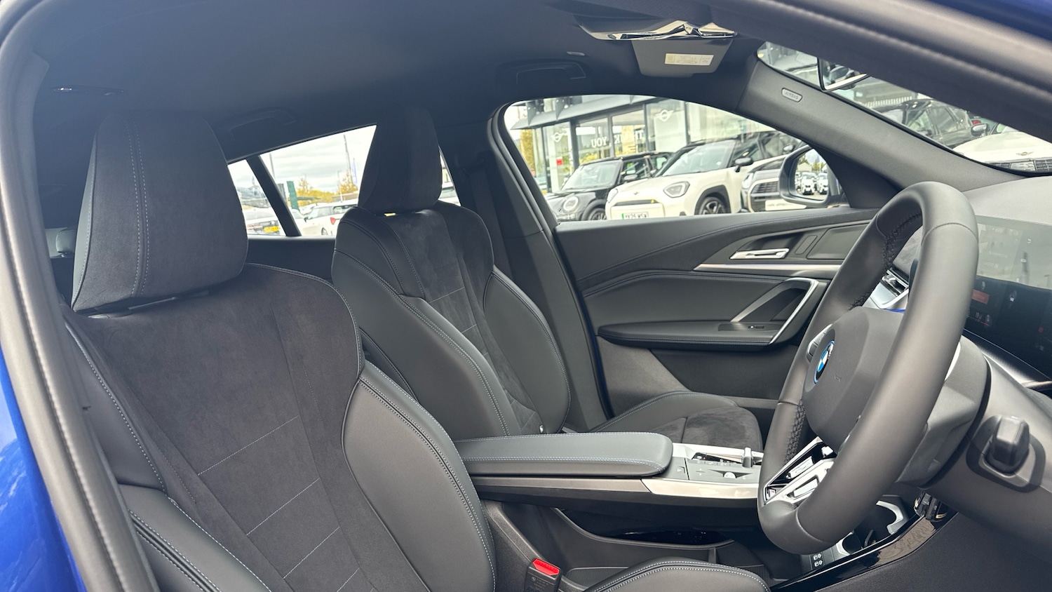 Used BMW iX2 2025 for sale - 77068958: Photo 11