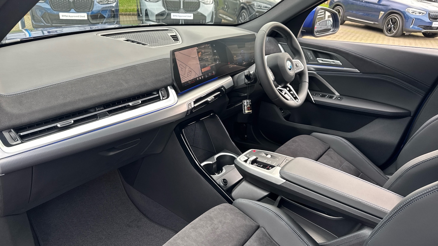 Used BMW iX2 2025 for sale - 77068958: Photo 7