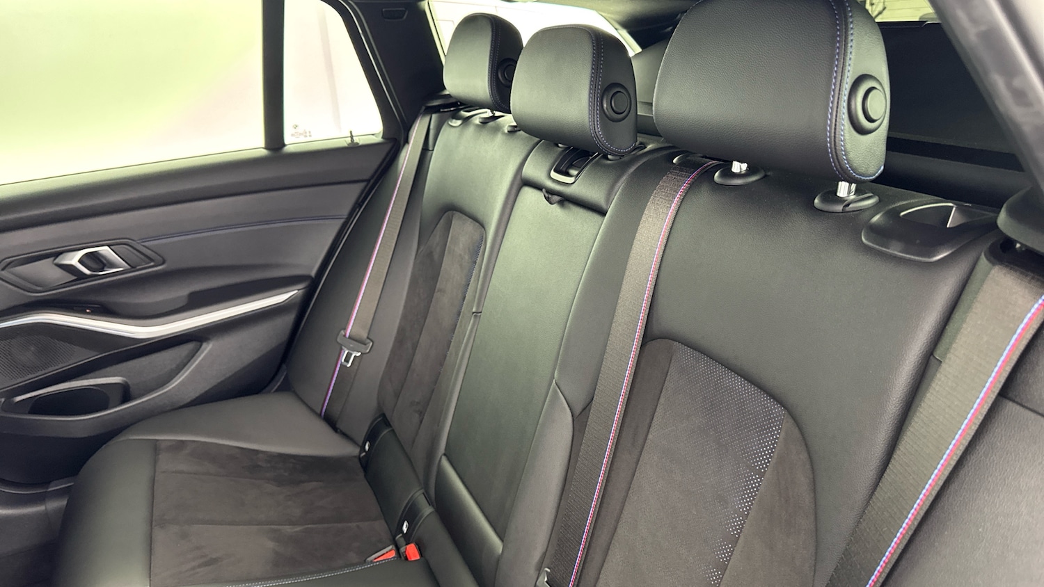 Used BMW 3 Series 2024 for sale - 77851203: Photo 12