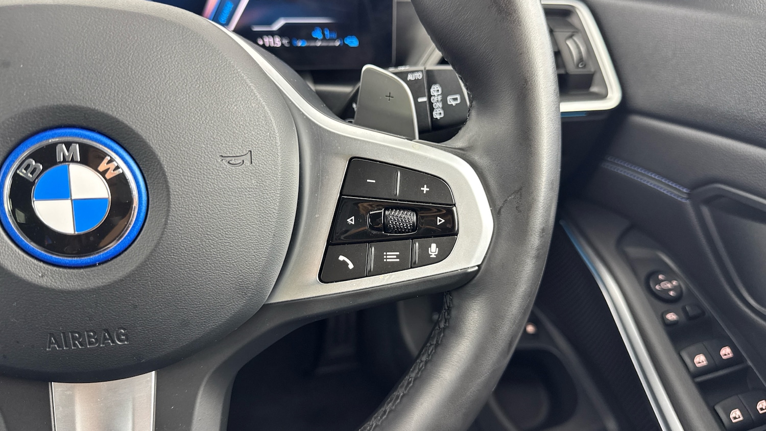 Used BMW 3 Series 2024 for sale - 77851203: Photo 18