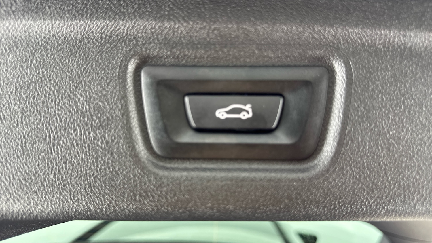 Used BMW 3 Series 2024 for sale - 77851203: Photo 30