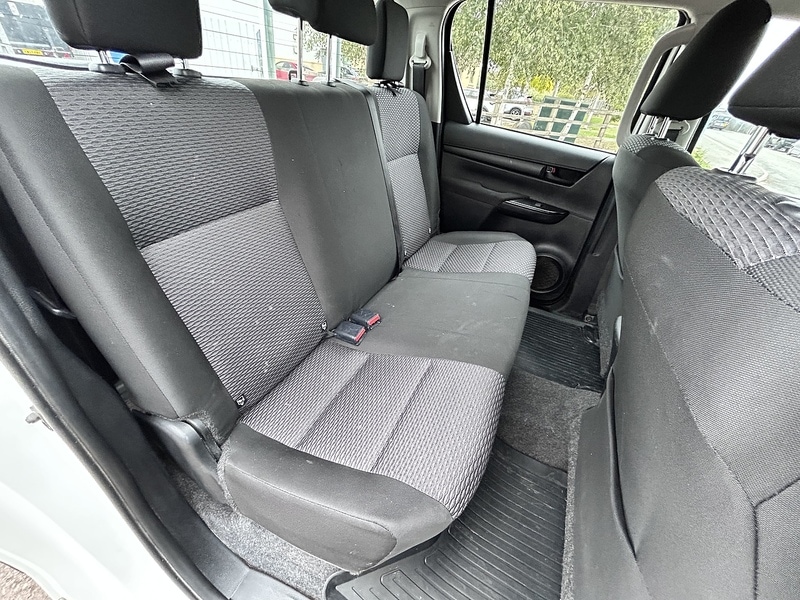 Used Toyota Hilux 2022 for sale - 76334101: Photo 19