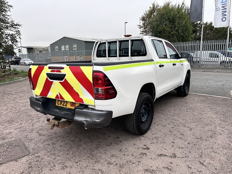 Used Toyota Hilux 2022 for sale - 76334101: Photo 4