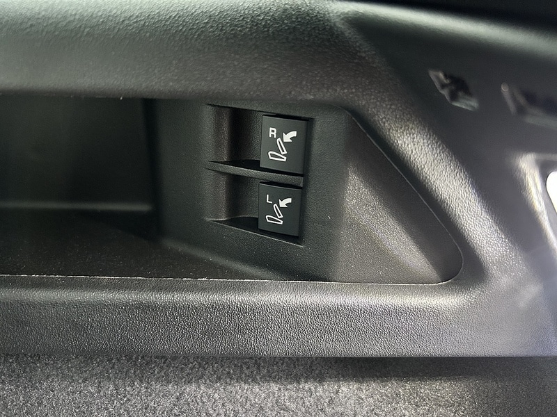 Used Land Rover Discovery Sport 2024 for sale - 76163628: Photo 29
