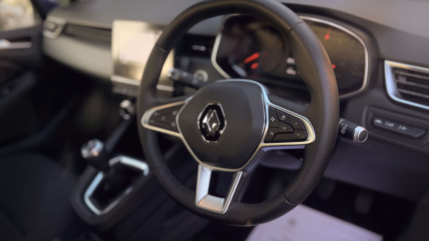 Used Renault Clio 2021 for sale - 77022312: Photo 18