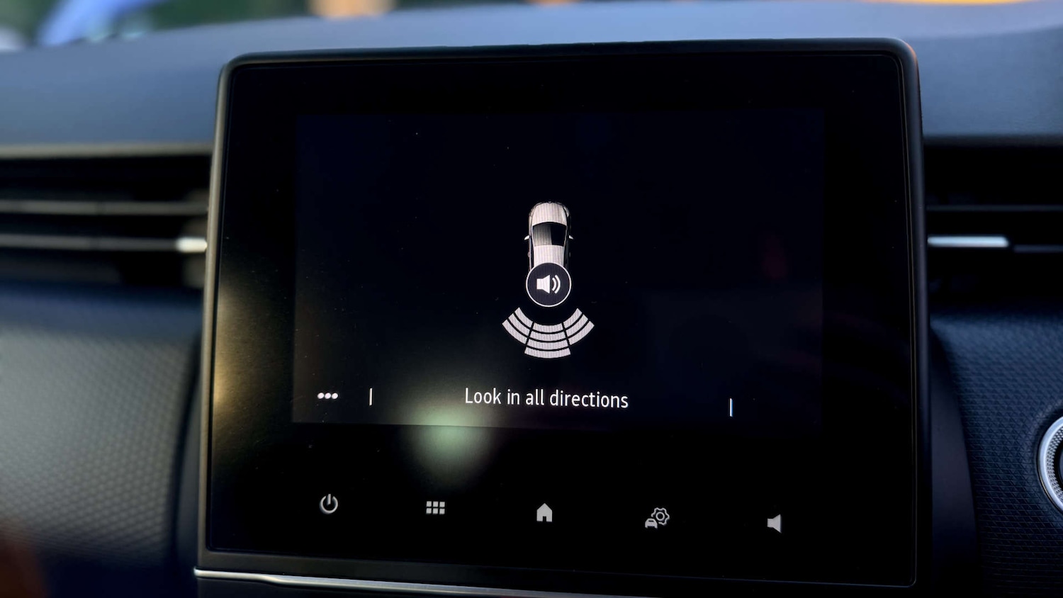 Used Renault Clio 2021 for sale - 77022312: Photo 24