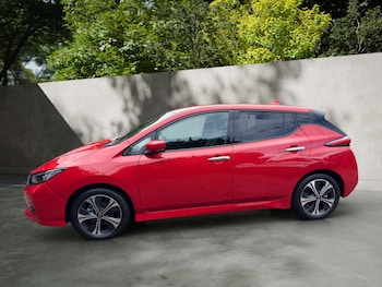 Used Nissan Leaf 2022 for sale - 78198744: Photo