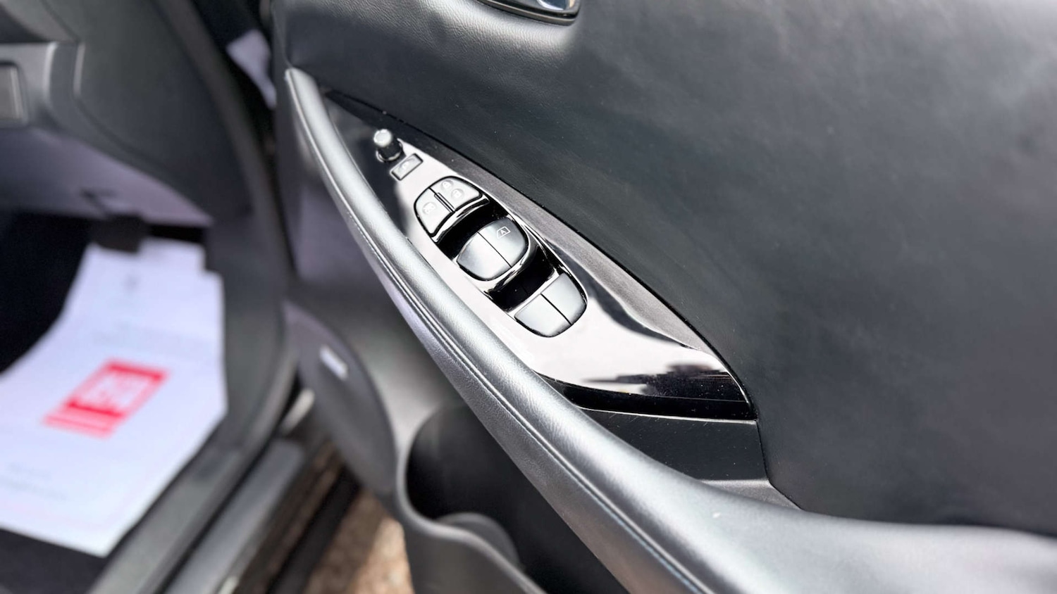 Used Nissan Leaf 2019 for sale - 77420217: Photo 12