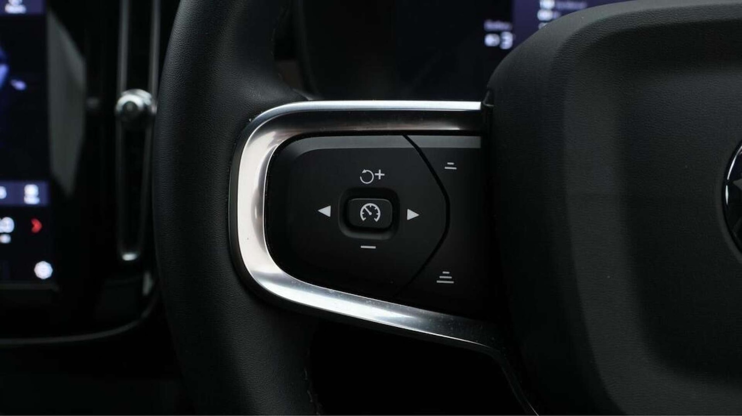 Used Volvo C40 2022 for sale - 76829980: Photo 11