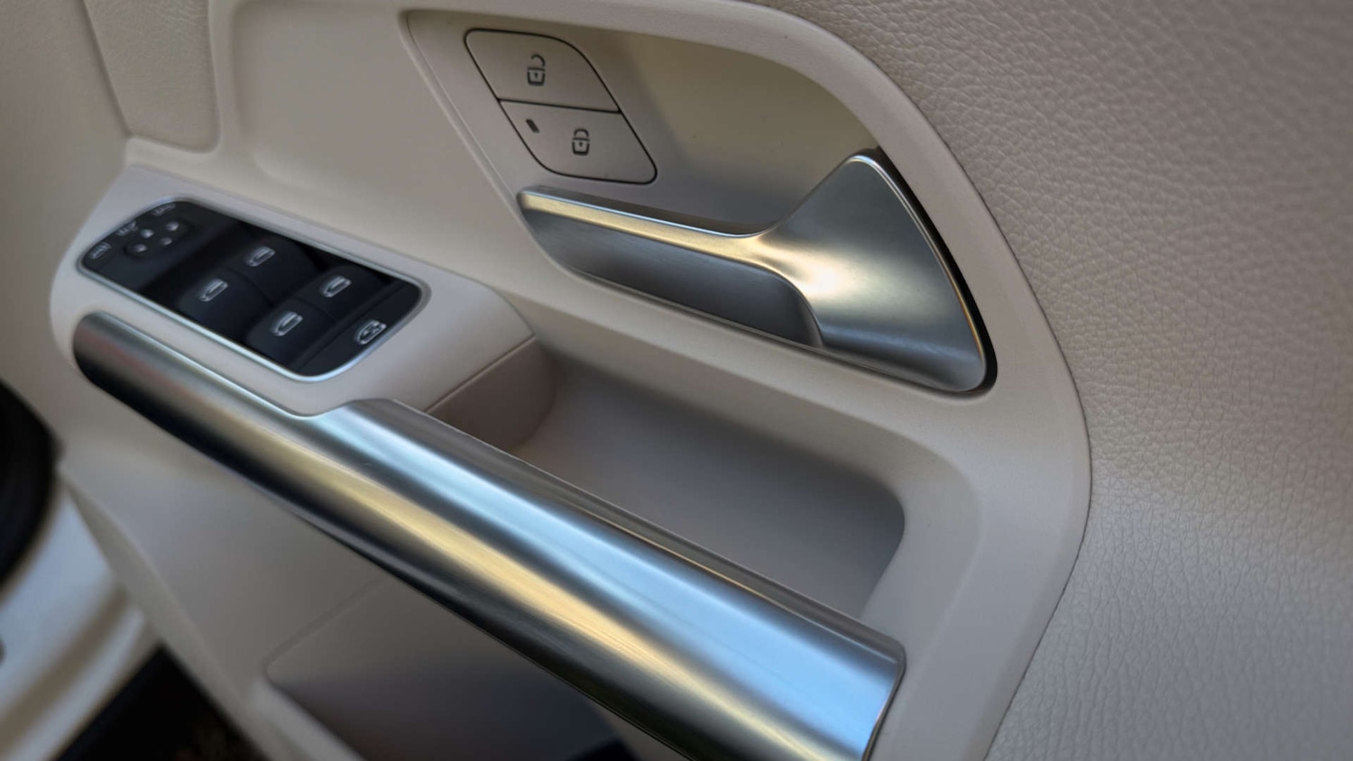 Used Mercedes-Benz EQA 2021 for sale - 76830073: Photo 27