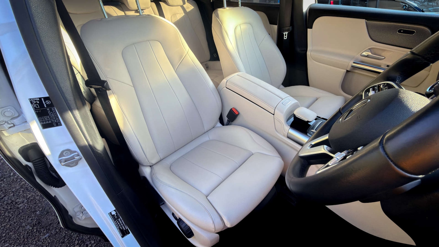 Used Mercedes-Benz EQA 2021 for sale - 76830073: Photo 30