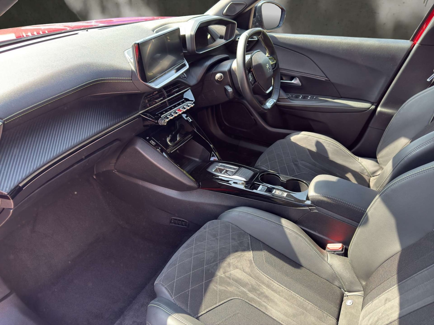 Used Peugeot 2008 2022 for sale - 78165514: Photo 9