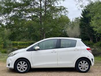 Used Toyota Yaris 2012 for sale - 74787502: Photo