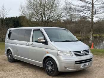 Used Volkswagen Transporter Shuttle 2006 for sale - 73909711: Photo
