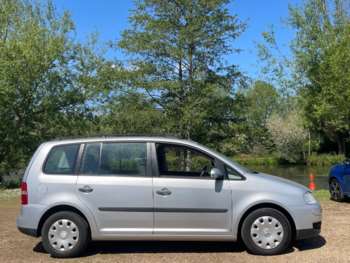 Used Volkswagen Touran 2005 for sale - 74757823: Photo
