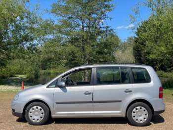 Used Volkswagen Touran 2005 for sale - 74757823: Photo