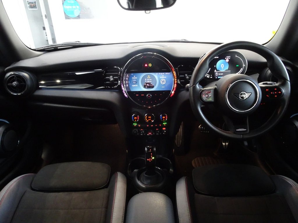 Used MINI Hatch 2023 for sale - 76509686: Photo 2