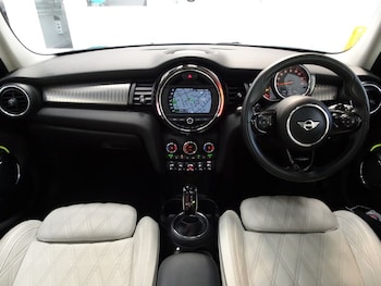 Used MINI Hatch 2020 for sale - 79265358: Photo