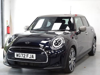 Used MINI Hatch 2022 for sale - 78701981: Photo