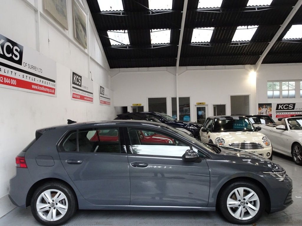 Used Volkswagen Golf 2023 for sale - 76868049: Photo 3