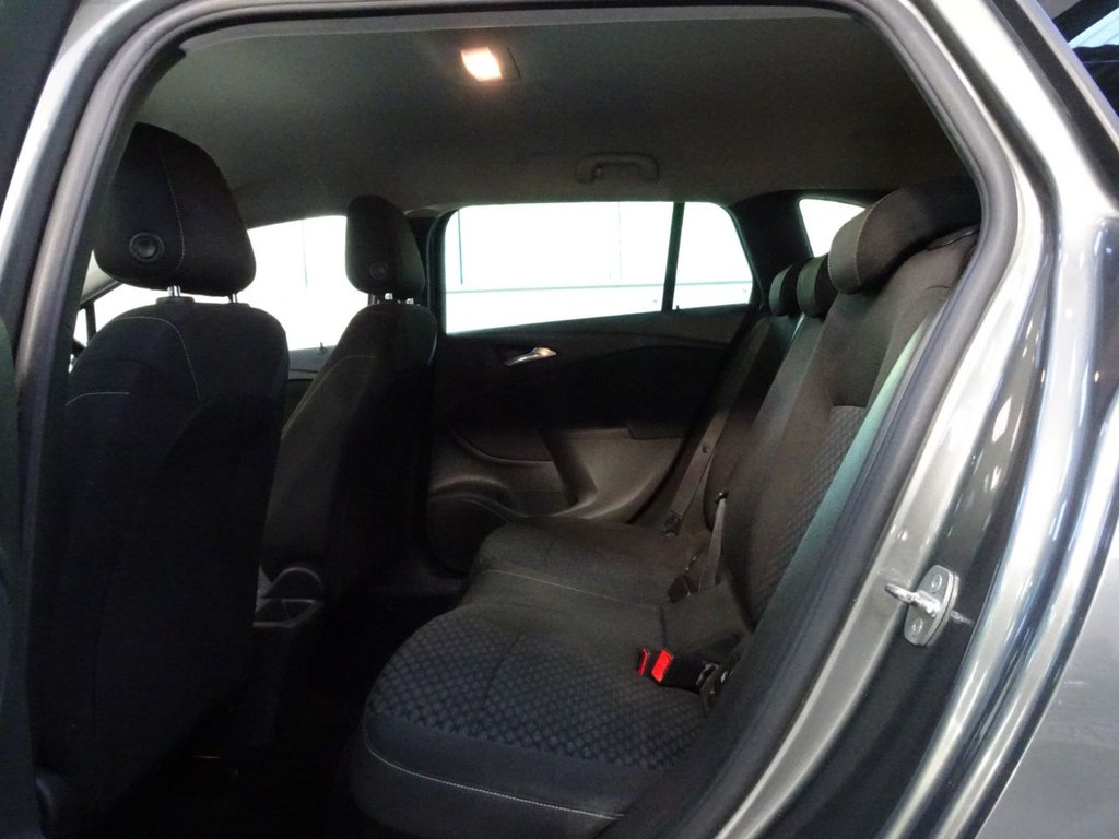 Used Vauxhall Astra 2019 for sale - 76686044: Photo 18