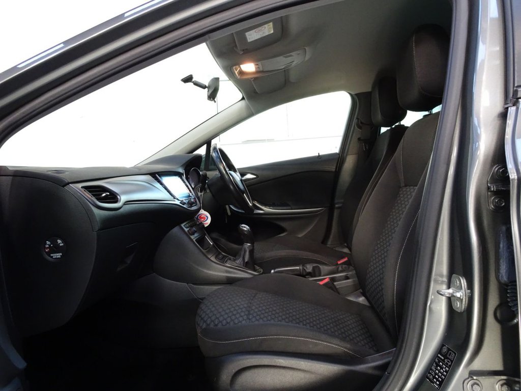 Used Vauxhall Astra 2019 for sale - 76686044: Photo 24