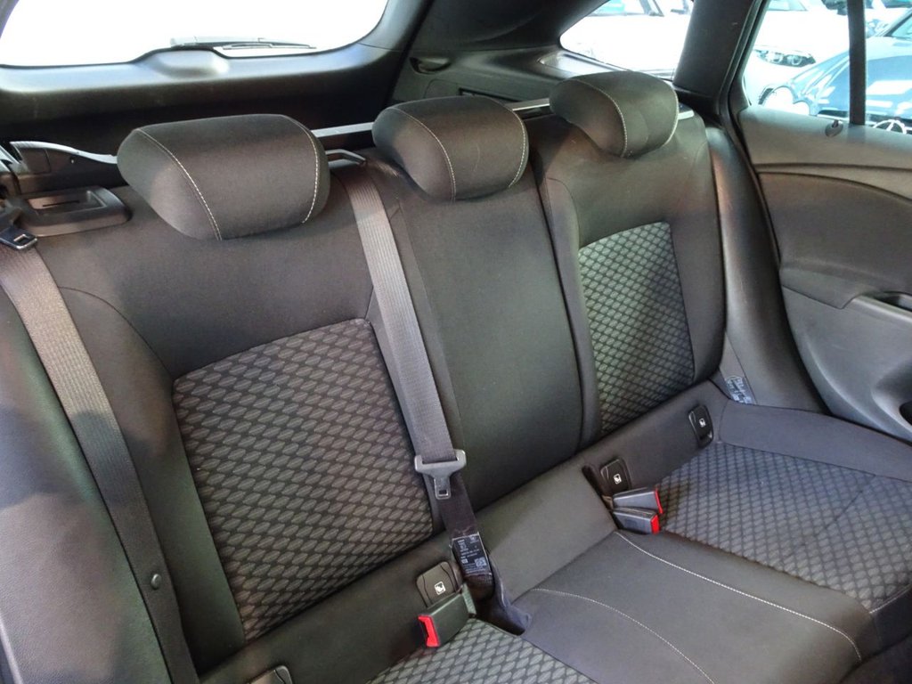 Used Vauxhall Astra 2019 for sale - 76686044: Photo 31