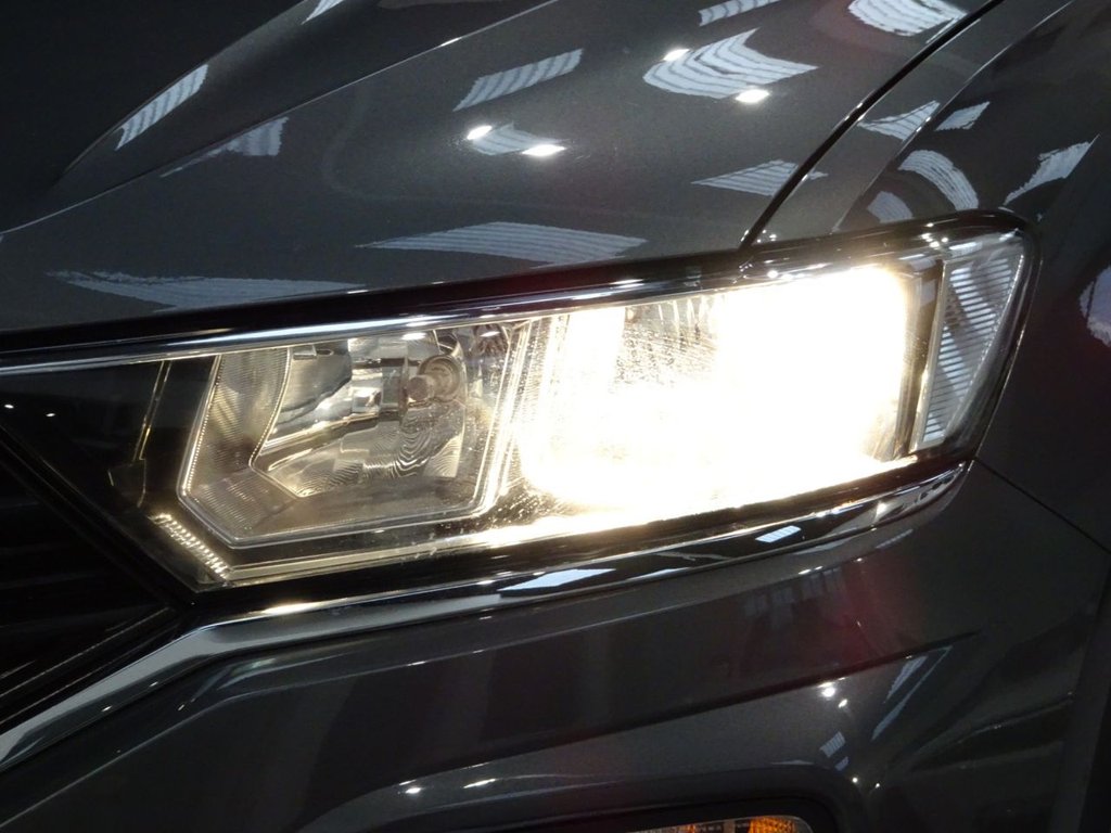 Used Volkswagen T-Roc 2021 for sale - 76950148: Photo 14