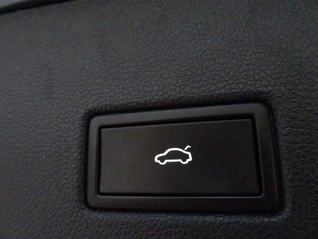 Used Volkswagen T-Roc 2021 for sale - 76950148: Photo 33