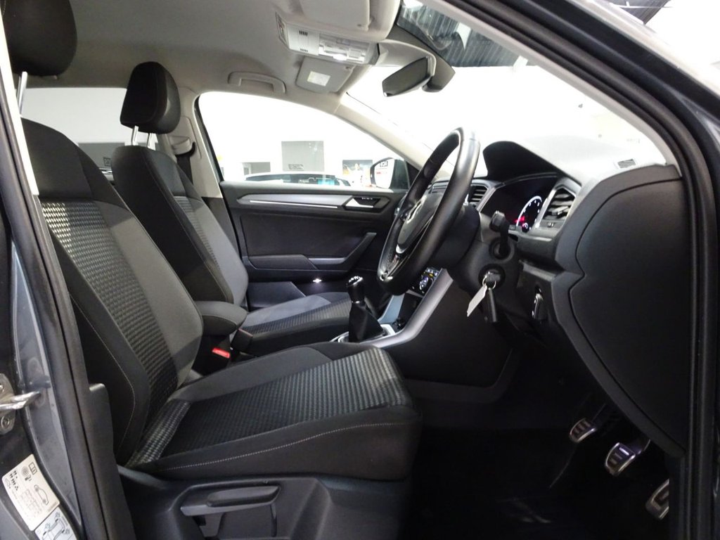 Used Volkswagen T-Roc 2021 for sale - 76950148: Photo 41