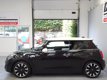 Used MINI Hatch 2018 for sale - 79196687: Photo