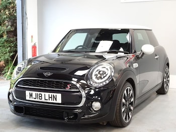 Used MINI Hatch 2018 for sale - 79196687: Photo