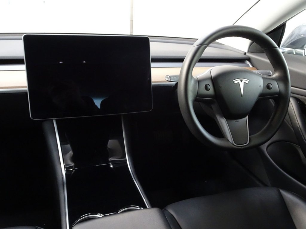 Used Tesla Model 3 2019 for sale - 76509681: Photo 14