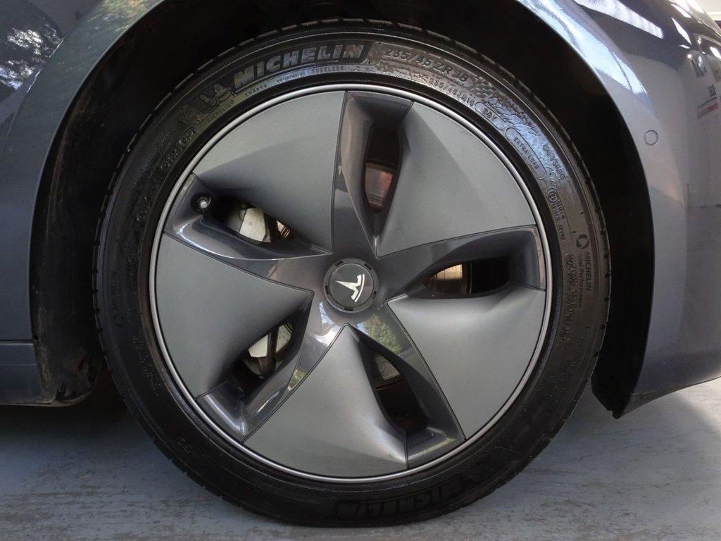 Used Tesla Model 3 2019 for sale - 76509681: Photo 21