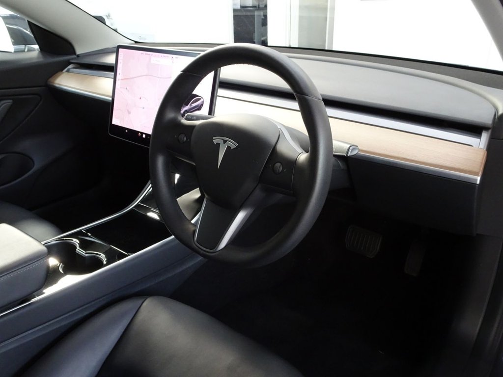 Used Tesla Model 3 2019 for sale - 76509681: Photo 25