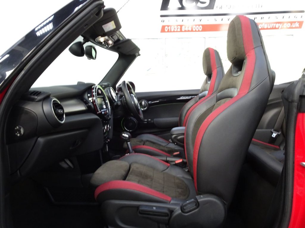 Used MINI Convertible 2017 for sale - 77642290: Photo 21