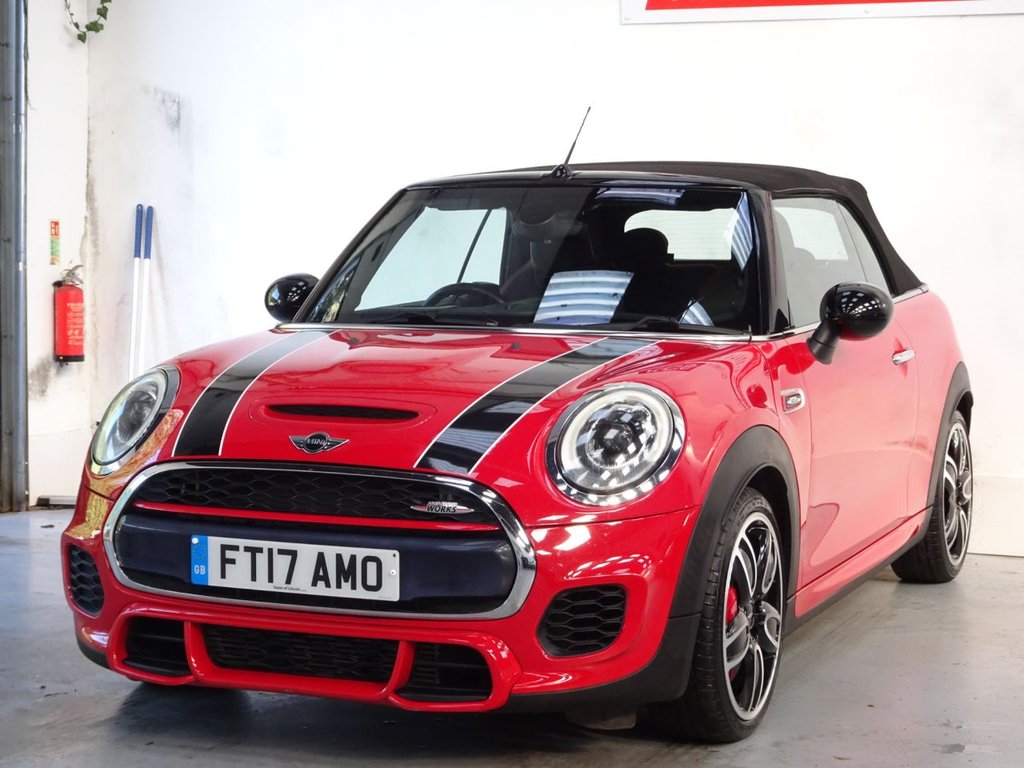 Used MINI Convertible 2017 for sale - 77642290: Photo 4