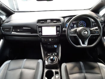 Used Nissan Leaf 2023 for sale - 78974641: Photo